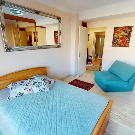 3p à Avec Terrasse Et Garage - Fr-1-196-389 * Mentone